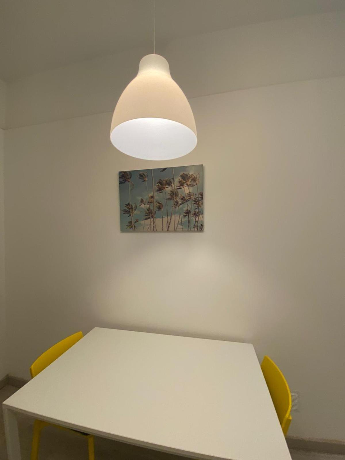 Estupendo Estudio Al Lado De Plaza La Merced Malaga Luaran gambar